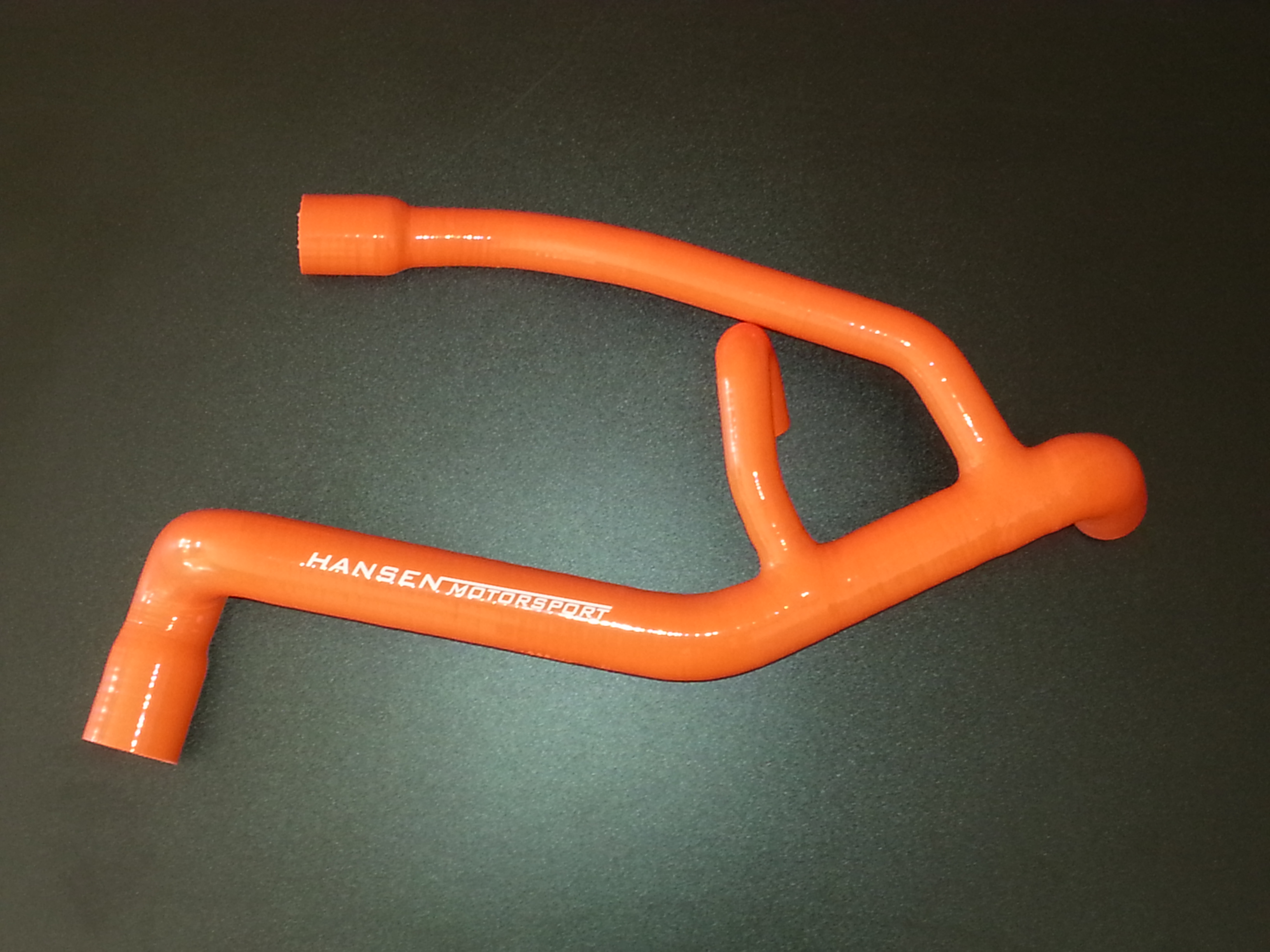 Wasserschlauch Kopf zum Kühlerrohr T3 D/TD (orange)